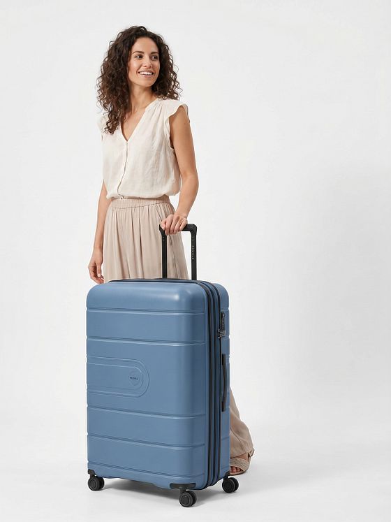 Redolz Essentials 11 4-hjulet Trolley 76 cm med ekspansion Redolz Essentials 11 4-hjulet Trolley 76 cm med ekspansion