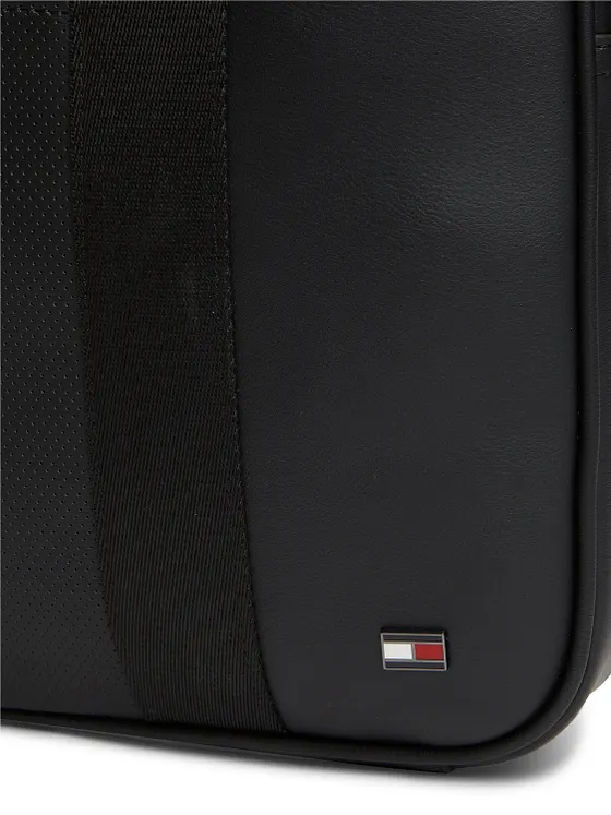 Tommy Hilfiger TH Foundation Aktovka 38 cm Kapsa na notebook Tommy Hilfiger TH Foundation Aktovka 38 cm Kapsa na notebook
