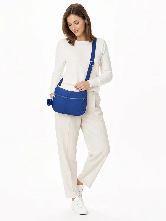 Kipling Basic Izellah Crossbody taška 33 cm Kipling Basic Izellah Crossbody taška 33 cm