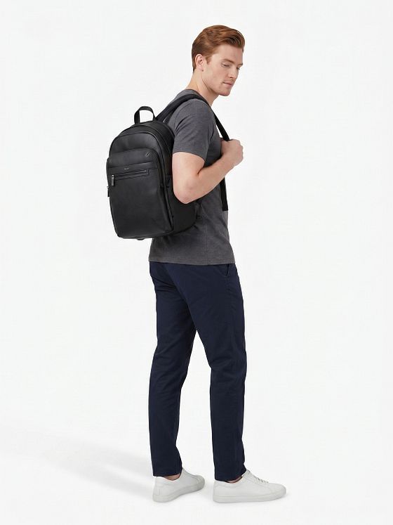 Hugo Huke Daypack 45 cm Laptoprum Hugo Huke Daypack 45 cm Laptoprum