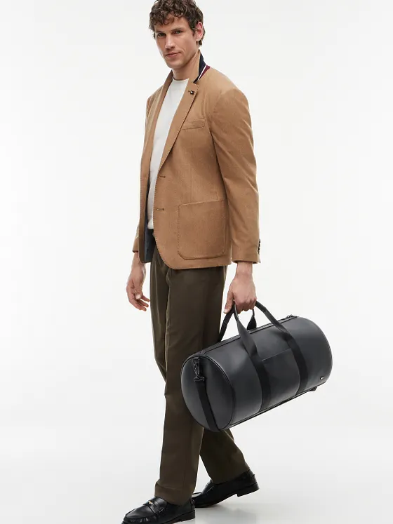 Tommy Hilfiger TH Foundation Víkendová taška 50 cm Tommy Hilfiger TH Foundation Víkendová taška 50 cm