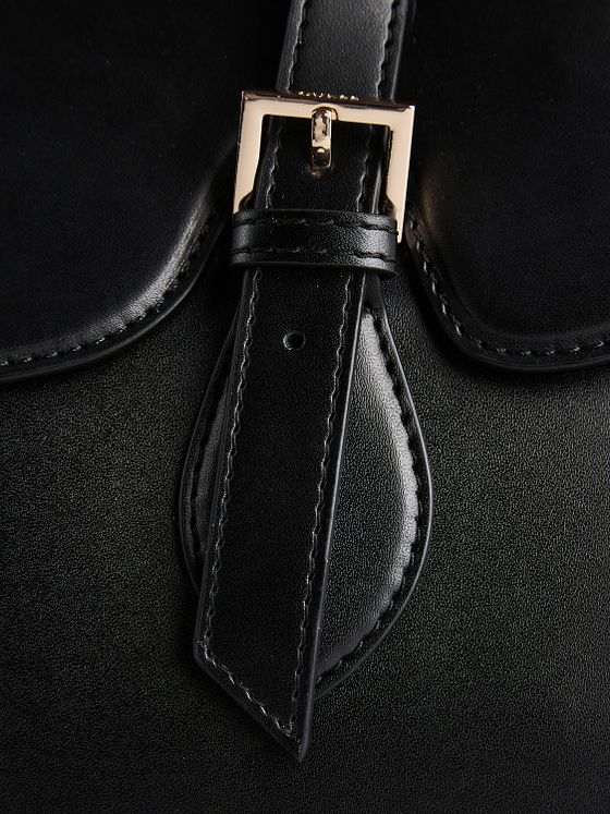Guess Sofia Kabelka Kůže 33 cm Guess Sofia Kabelka Kůže 33 cm