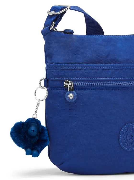 Kipling Basic Arto Crossbody taška 29 cm Kipling Basic Arto Crossbody taška 29 cm
