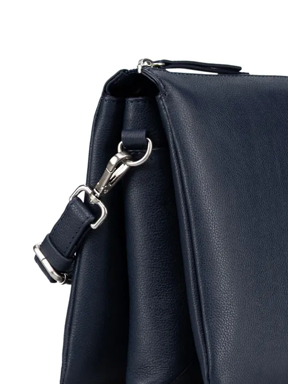 Jost Lysa Crossbody taška Kůže 26 cm Jost Lysa Crossbody taška Kůže 26 cm