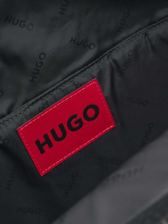 Hugo Rehx Batoh 40 cm Kapsa na notebook Hugo Rehx Batoh 40 cm Kapsa na notebook