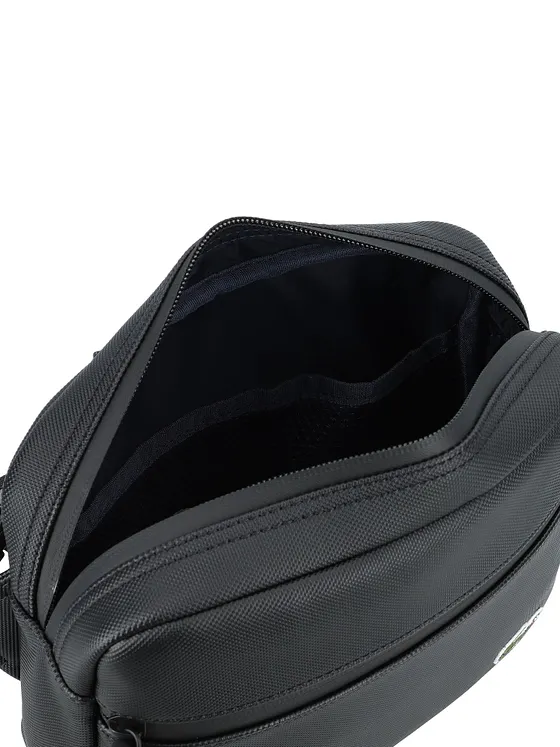 Lacoste Core Essentials Lcst Crossbody taška 23 cm