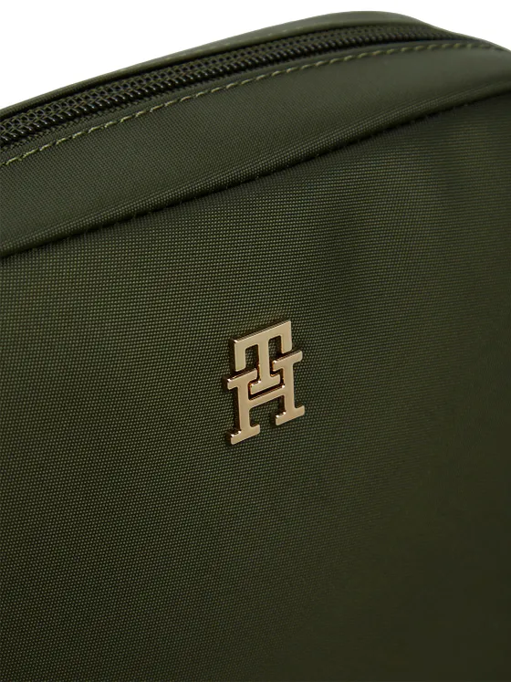 Tommy Hilfiger Popette Crossbody taška 22 cm Tommy Hilfiger Popette Crossbody taška 22 cm