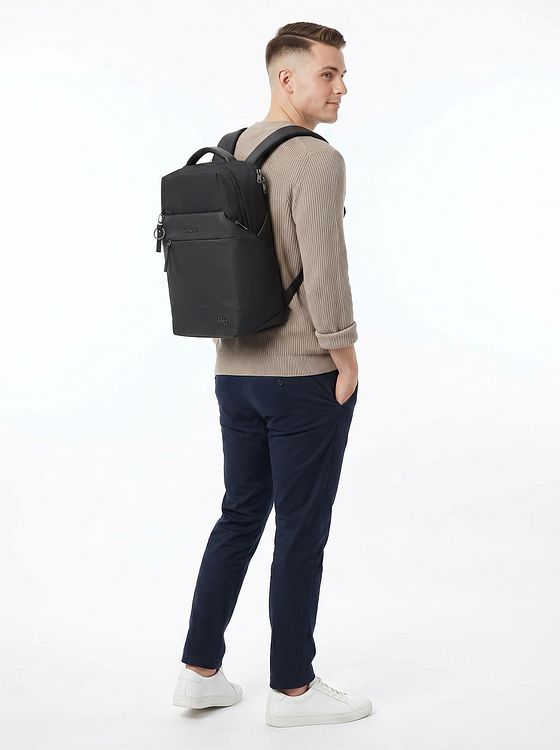 Hedgren Furo Daypack 42 cm Laptoprum Hedgren Furo Daypack 42 cm Laptoprum