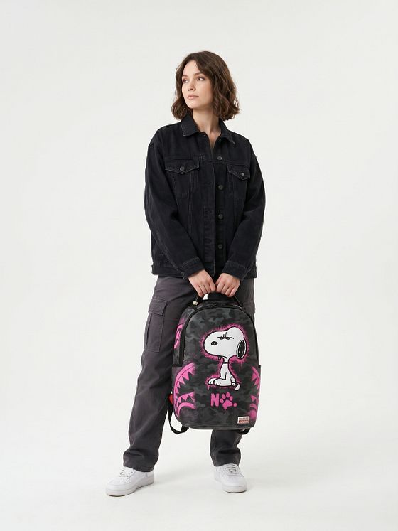 Sprayground Snoopy Pink Stencil Batoh 45 cm Kapsa na notebook Sprayground Snoopy Pink Stencil Batoh 45 cm Kapsa na notebook