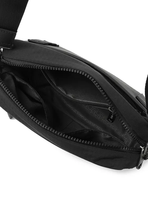 Hedgren Furo Crossbody taška RFID ochrana 25 cm Hedgren Furo Crossbody taška RFID ochrana 25 cm