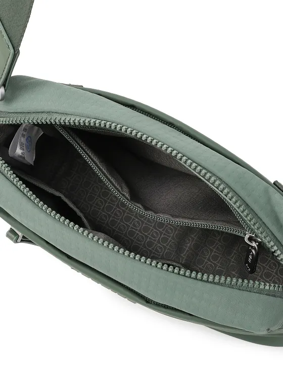Hedgren Furo Crossbody taška RFID ochrana 25 cm Hedgren Furo Crossbody taška RFID ochrana 25 cm