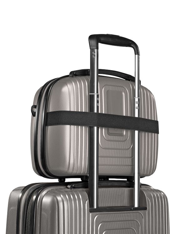 Redolz Essentials14 4-hjuls kuffertsæt Beautycase 4stk med udvidelsesfoldet laptoprum Redolz Essentials14 4-hjuls kuffertsæt Beautycase 4stk med udvidelsesfoldet laptoprum