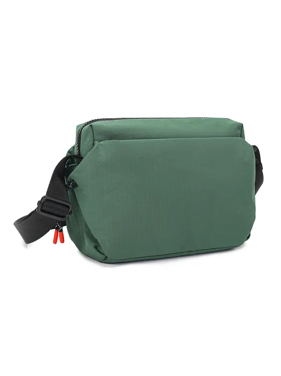 Hedgren String Crossbody taška 22 cm