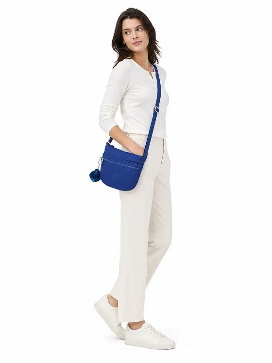 Kipling Basic Arto Crossbody taška S 25 cm Kipling Basic Arto Crossbody taška S 25 cm