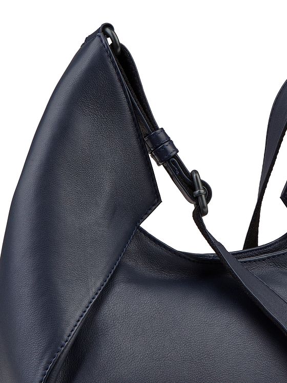 Voi 4Seasons Miki Crossbody taška Kůže 32 cm Voi 4Seasons Miki Crossbody taška Kůže 32 cm