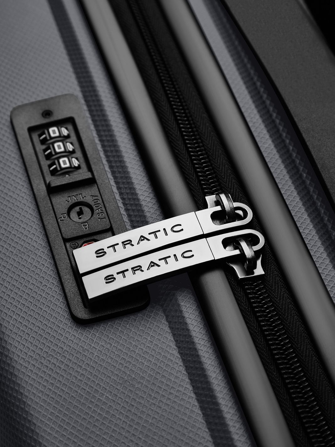 Stratic Shine 4 kolečka Příruční zavazadlo 55 cm Stratic Shine 4 kolečka Příruční zavazadlo 55 cm