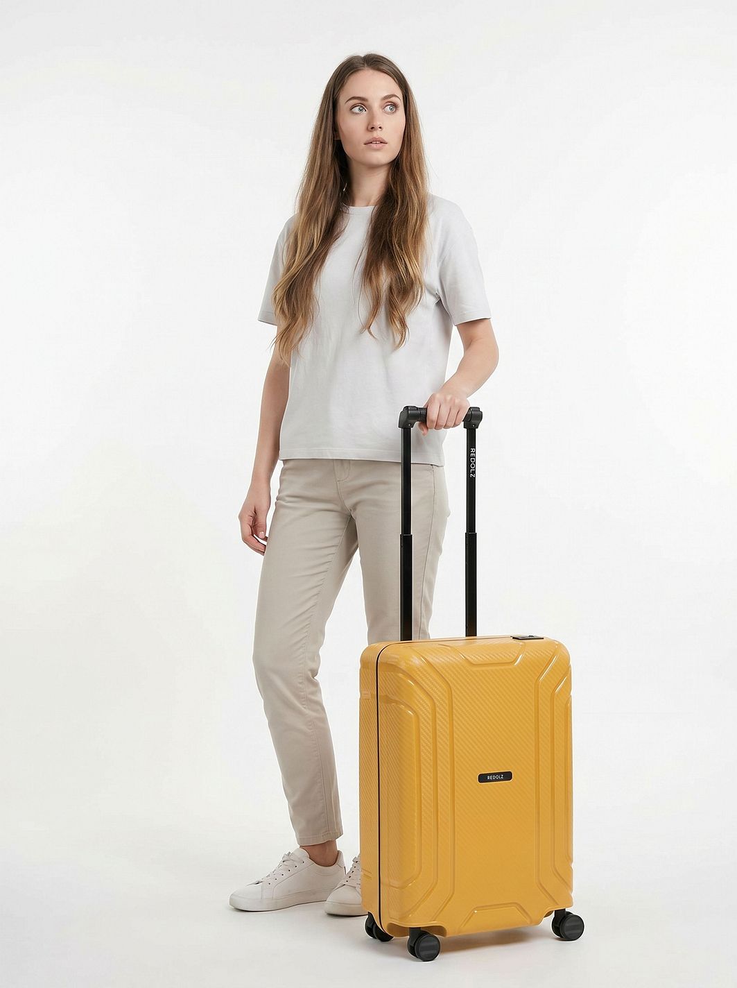 Redolz Essentials 15 Trolley cabina a 4 ruote da 55 cm con chiusura a tre punti Redolz Essentials 15 Trolley cabina a 4 ruote da 55 cm con chiusura a tre punti