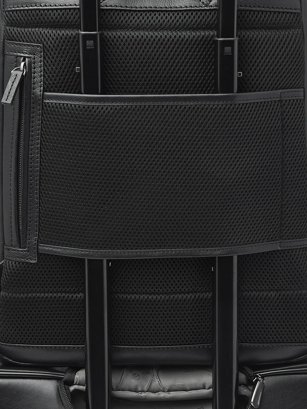 Castelijn & Beerens Zaino da giorno Protezione RFID Vera Pelle 41 cm Vano porta PC