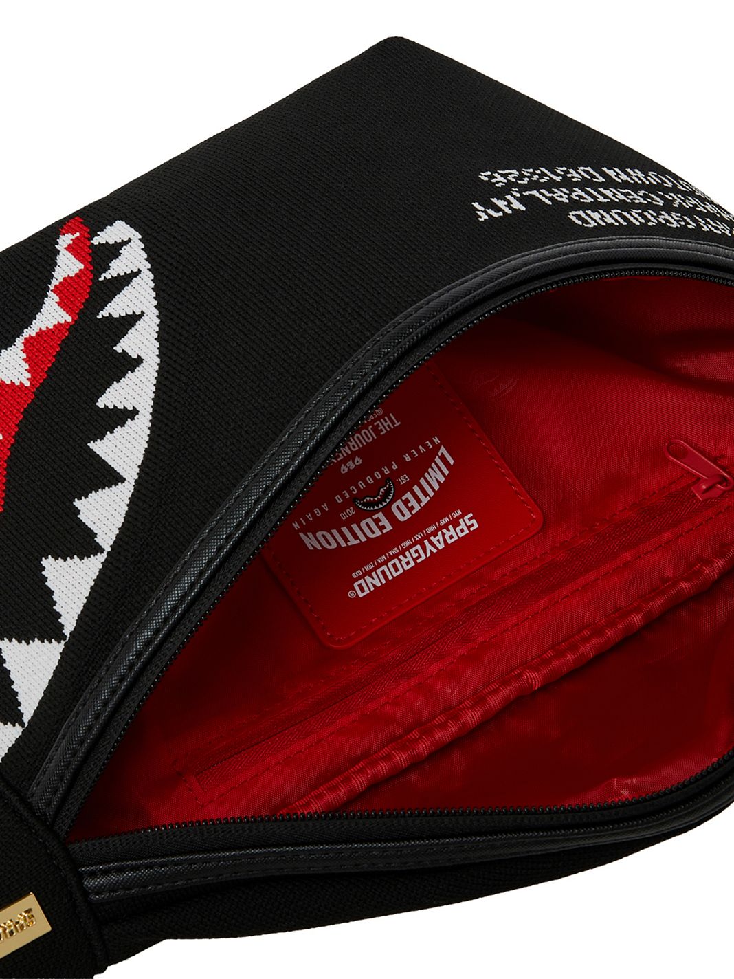 Sprayground Shark Central Knit Marsupio 38 cm Sprayground Shark Central Knit Marsupio 38 cm