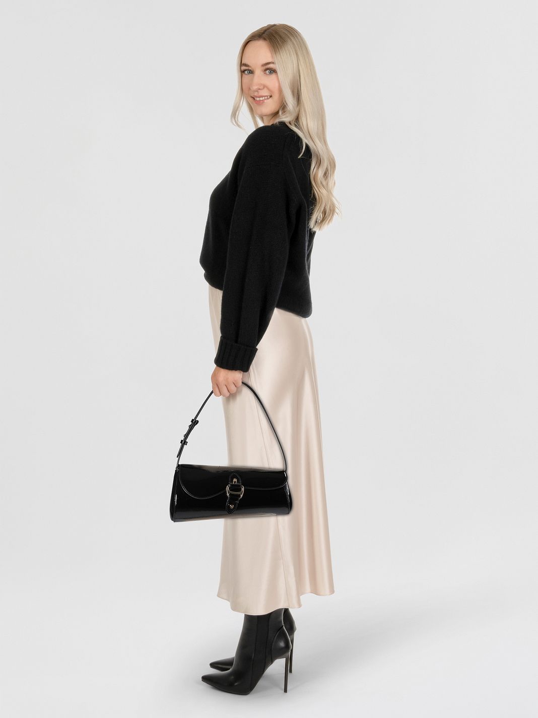 Lauren Ralph Lauren Tasha Olkalaukku Nahka 28 cm Lauren Ralph Lauren Tasha Olkalaukku Nahka 28 cm