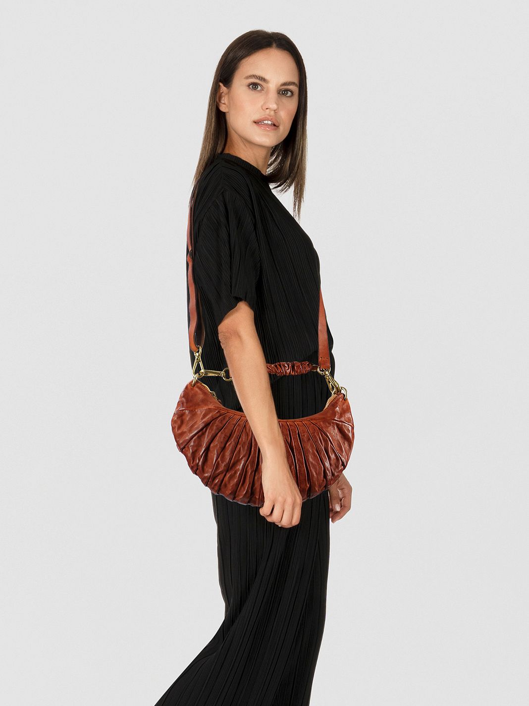 Campomaggi Luna Borsa a spalla Vera Pelle 34 cm