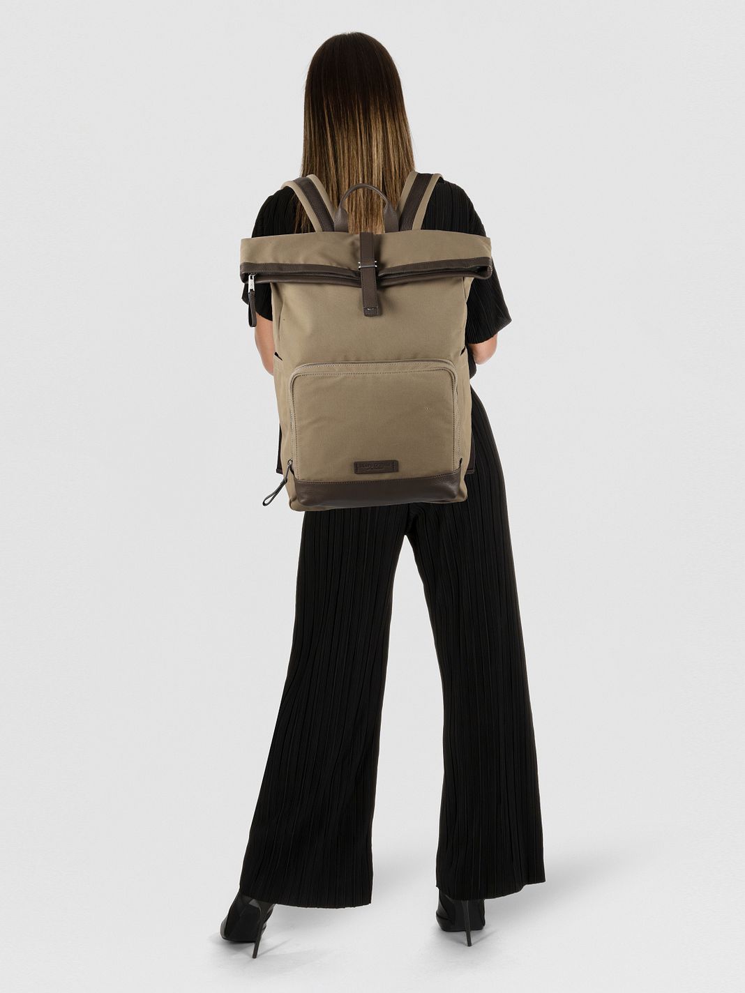 Marc O'Polo Zaino da giorno M 52 cm Vano porta PC Marc O'Polo Zaino da giorno M 52 cm Vano porta PC