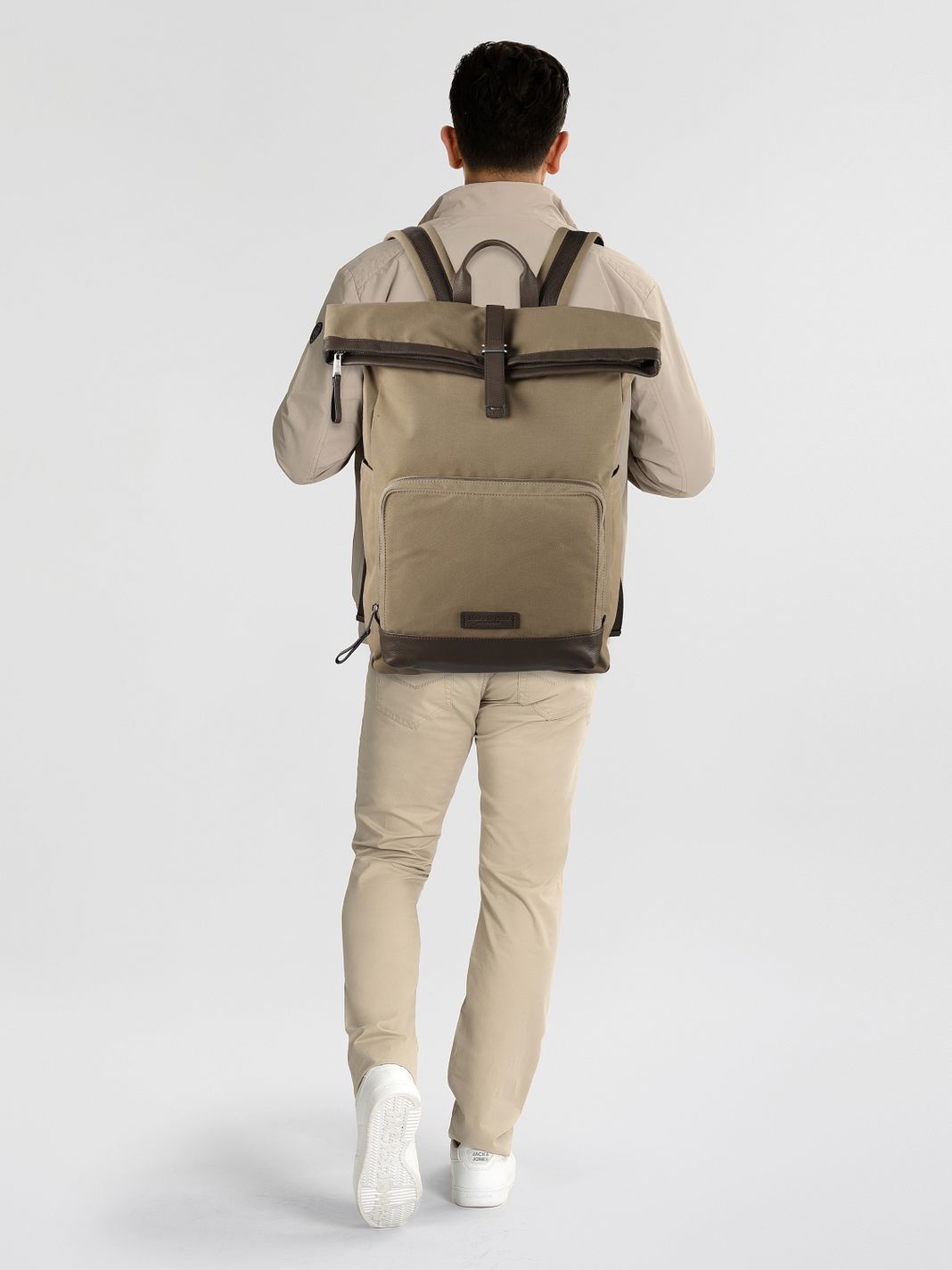 Marc O'Polo Zaino da giorno M 52 cm Vano porta PC Marc O'Polo Zaino da giorno M 52 cm Vano porta PC