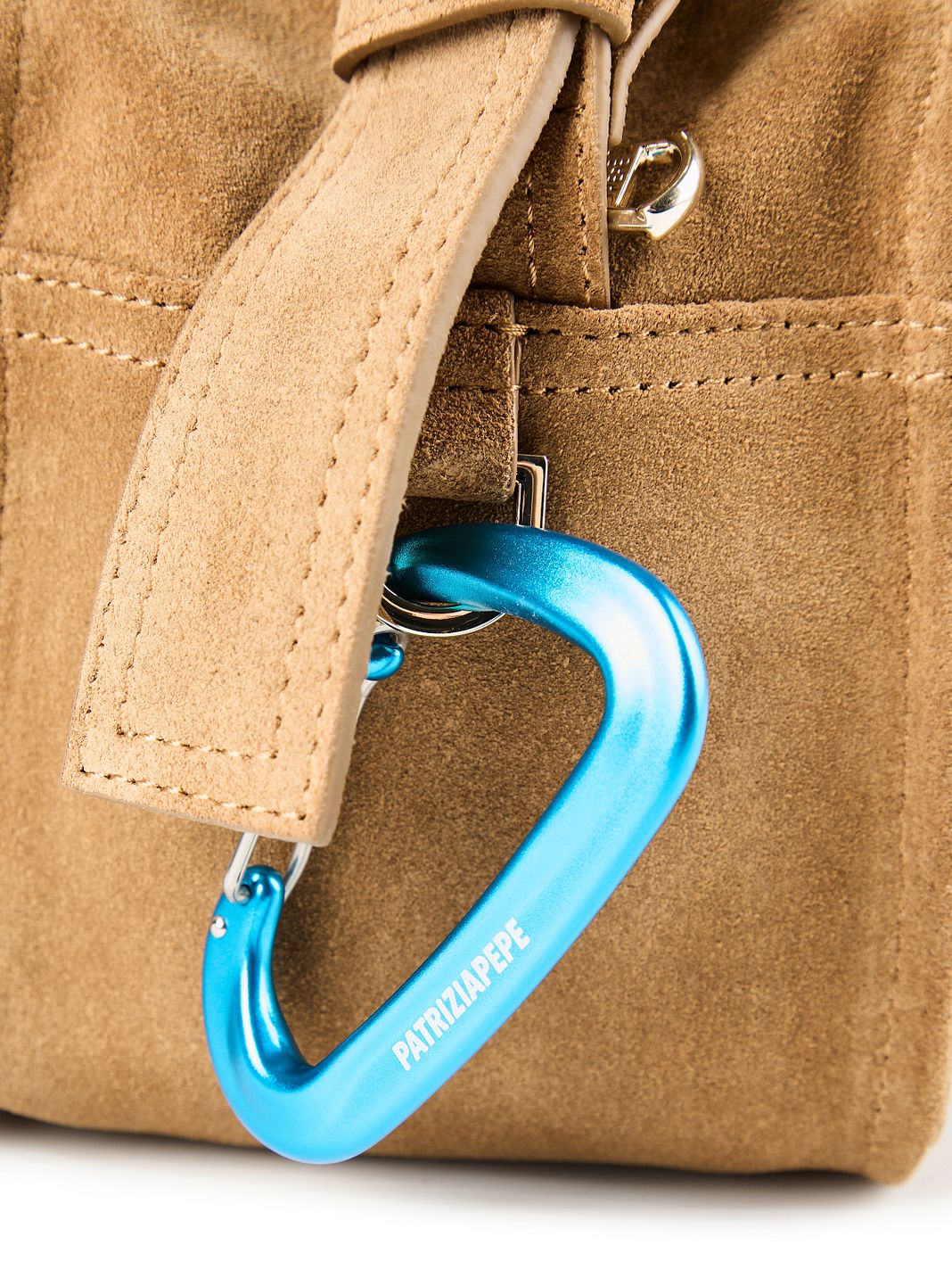 Patrizia Pepe (IM)Perfection Crossbody-väska Läder 36 cm
