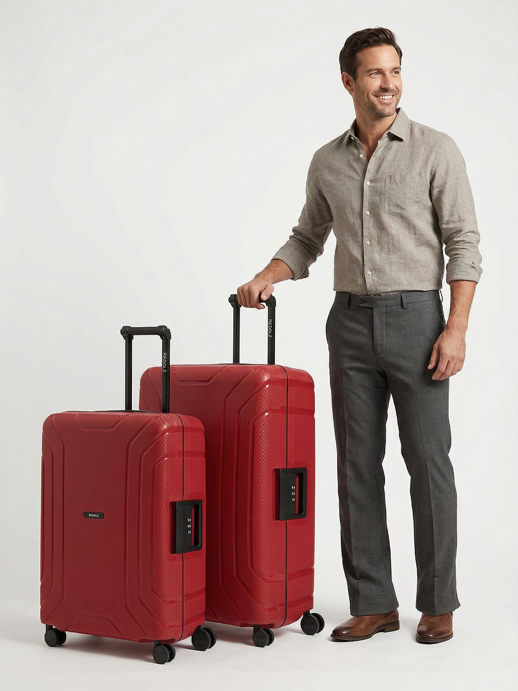 Redolz Set di valigie Essentials 15 a 4 ruote M+L con chiusura a tre punti Redolz Set di valigie Essentials 15 a 4 ruote M+L con chiusura a tre punti
