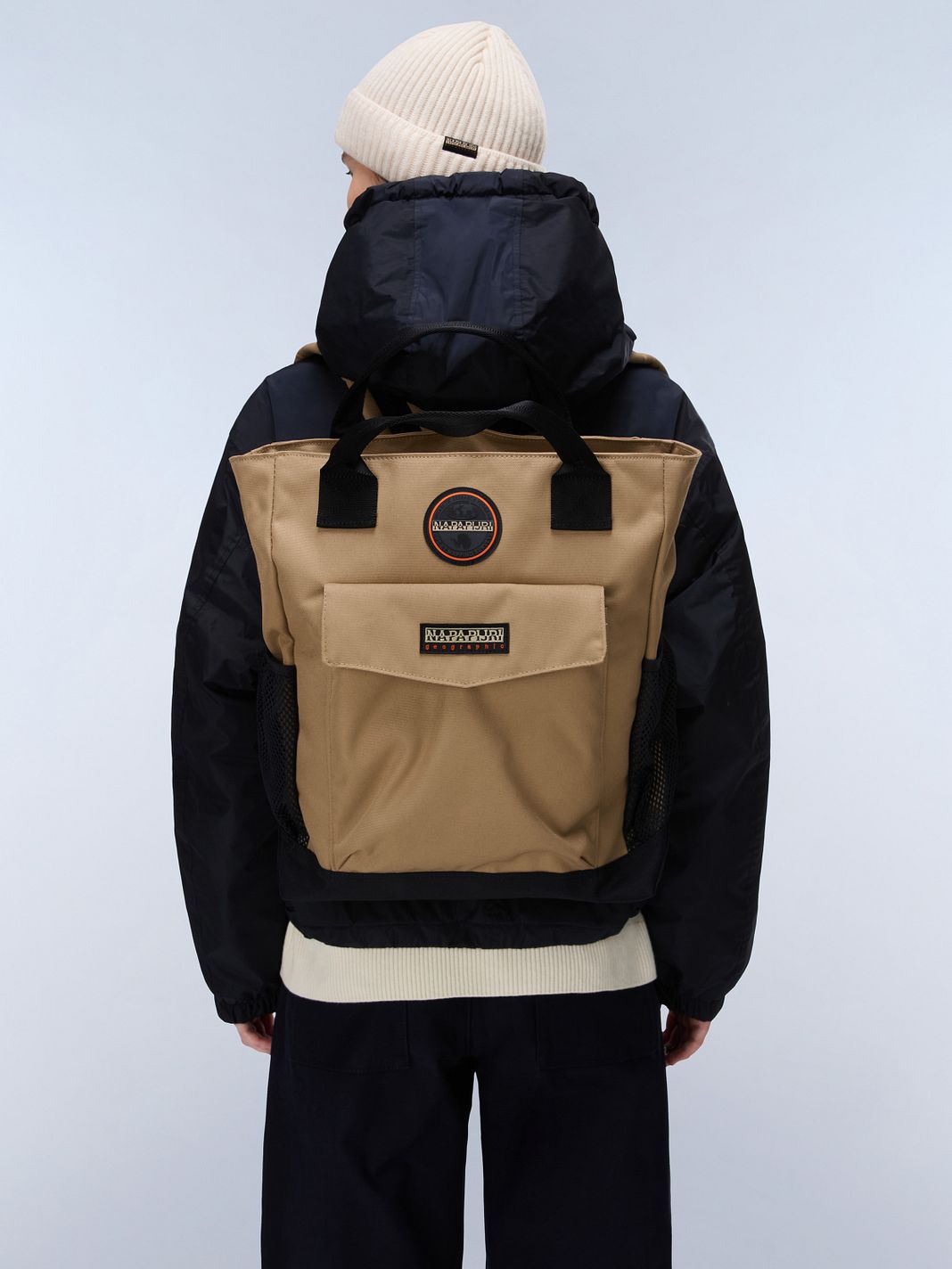 Napapijri Voyage Denní batoh 56 cm Kapsa na notebook Napapijri Voyage Denní batoh 56 cm Kapsa na notebook