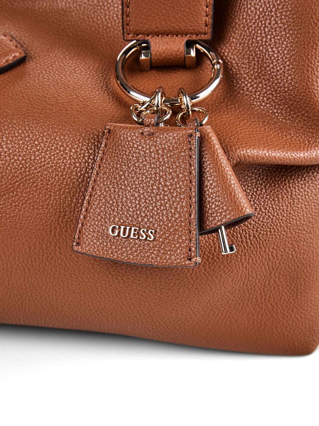 Guess Suzy Olkalaukku 44 cm Guess Suzy Olkalaukku 44 cm