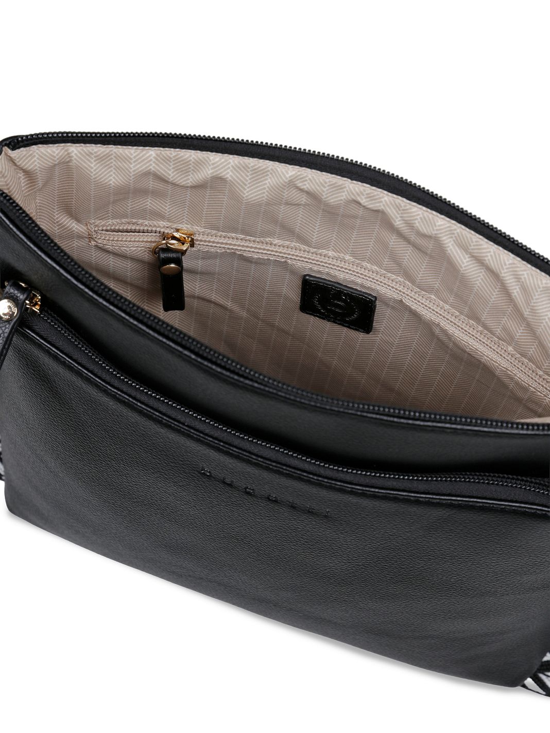 bugatti Mare 3.0 Borsa a tracolla 28 cm bugatti Mare 3.0 Borsa a tracolla 28 cm
