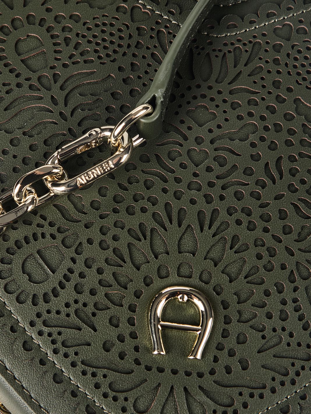 AIGNER Fashion Borsa a tracolla Vera Pelle 20 cm AIGNER Fashion Borsa a tracolla Vera Pelle 20 cm