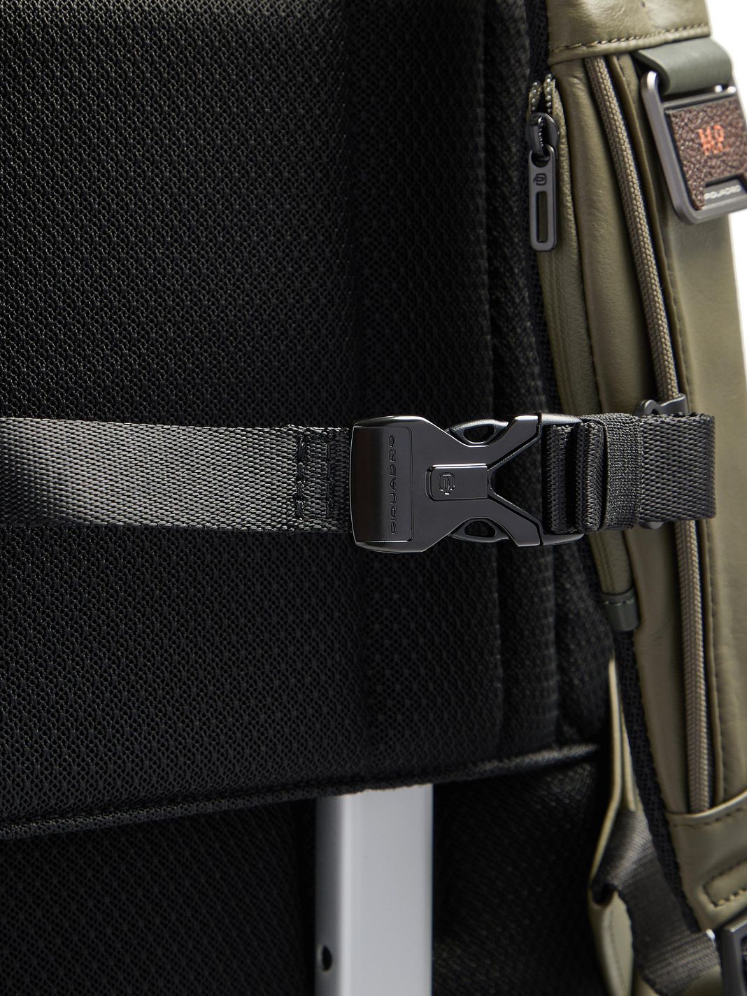 Piquadro Urban Zaino da giorno Protezione RFID Vera Pelle 46 cm Vano porta PC