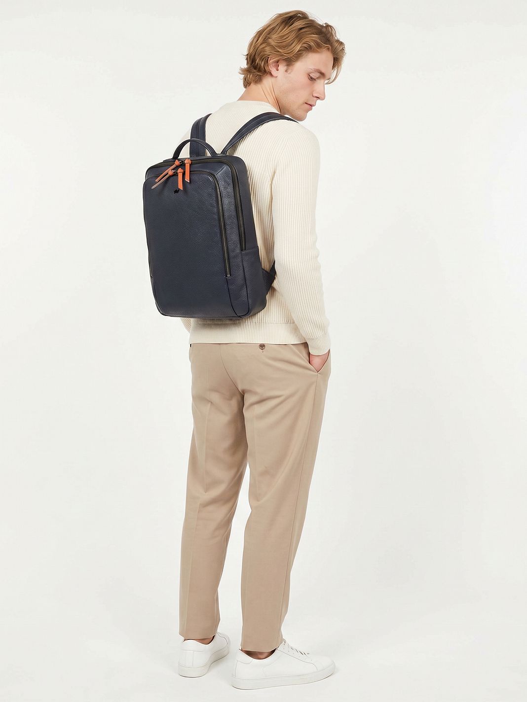 Braun Büffel Novara Business batoh Kůže 40 cm Kapsa na notebook Braun Büffel Novara Business batoh Kůže 40 cm Kapsa na notebook