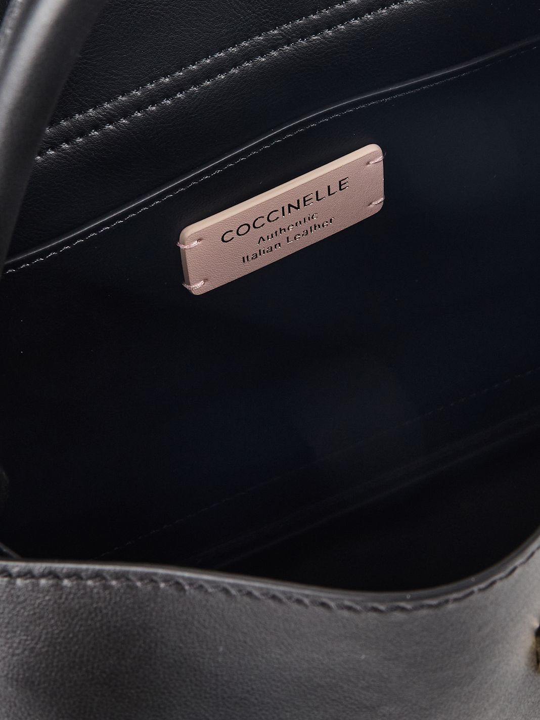 Coccinelle Pansy Bolsa de hombro Piel natural 27 cm Coccinelle Pansy Bolsa de hombro Piel natural 27 cm