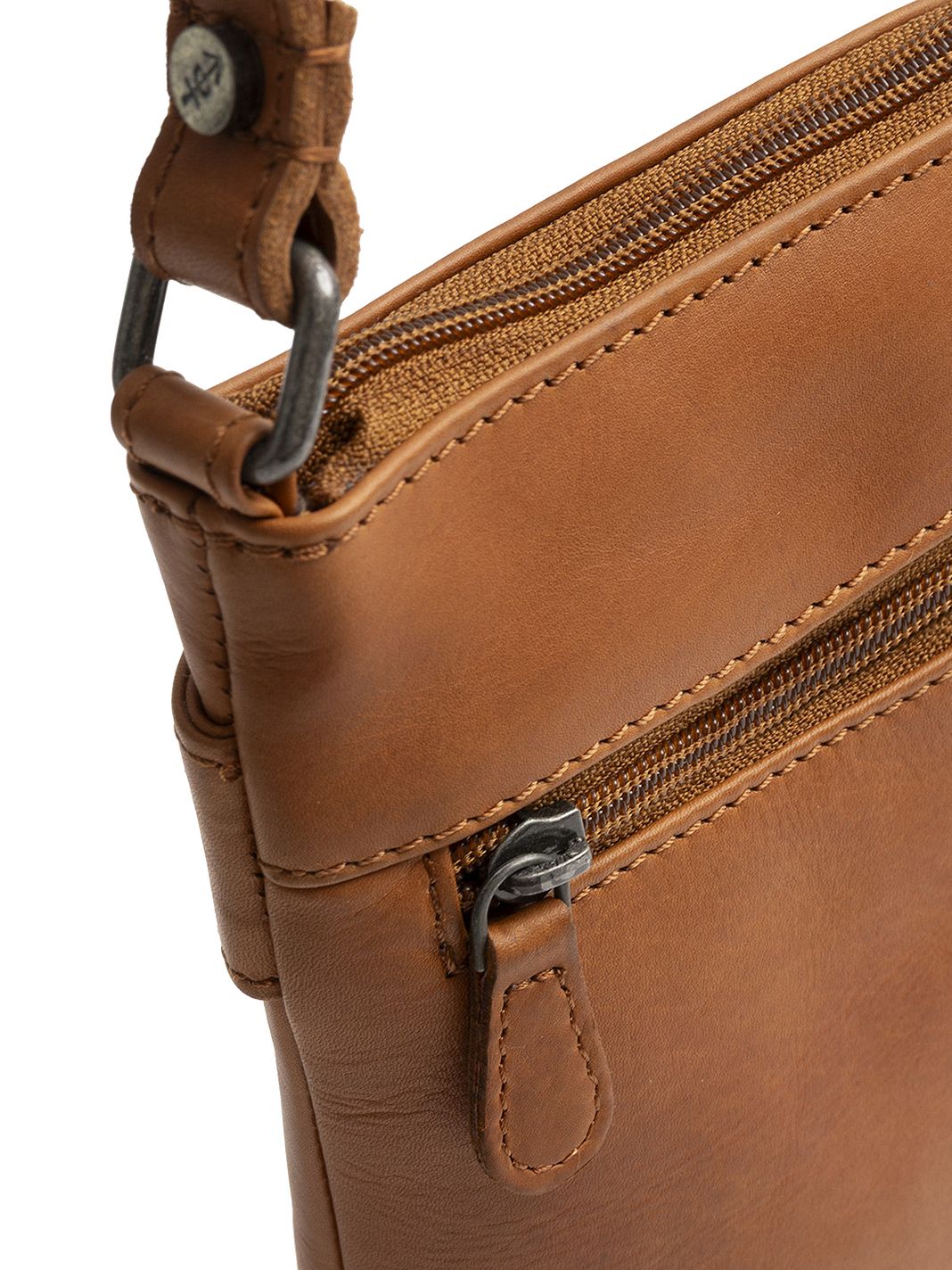 The Chesterfield Brand Trenton Crossbody-väska Läder 24 cm The Chesterfield Brand Trenton Crossbody-väska Läder 24 cm