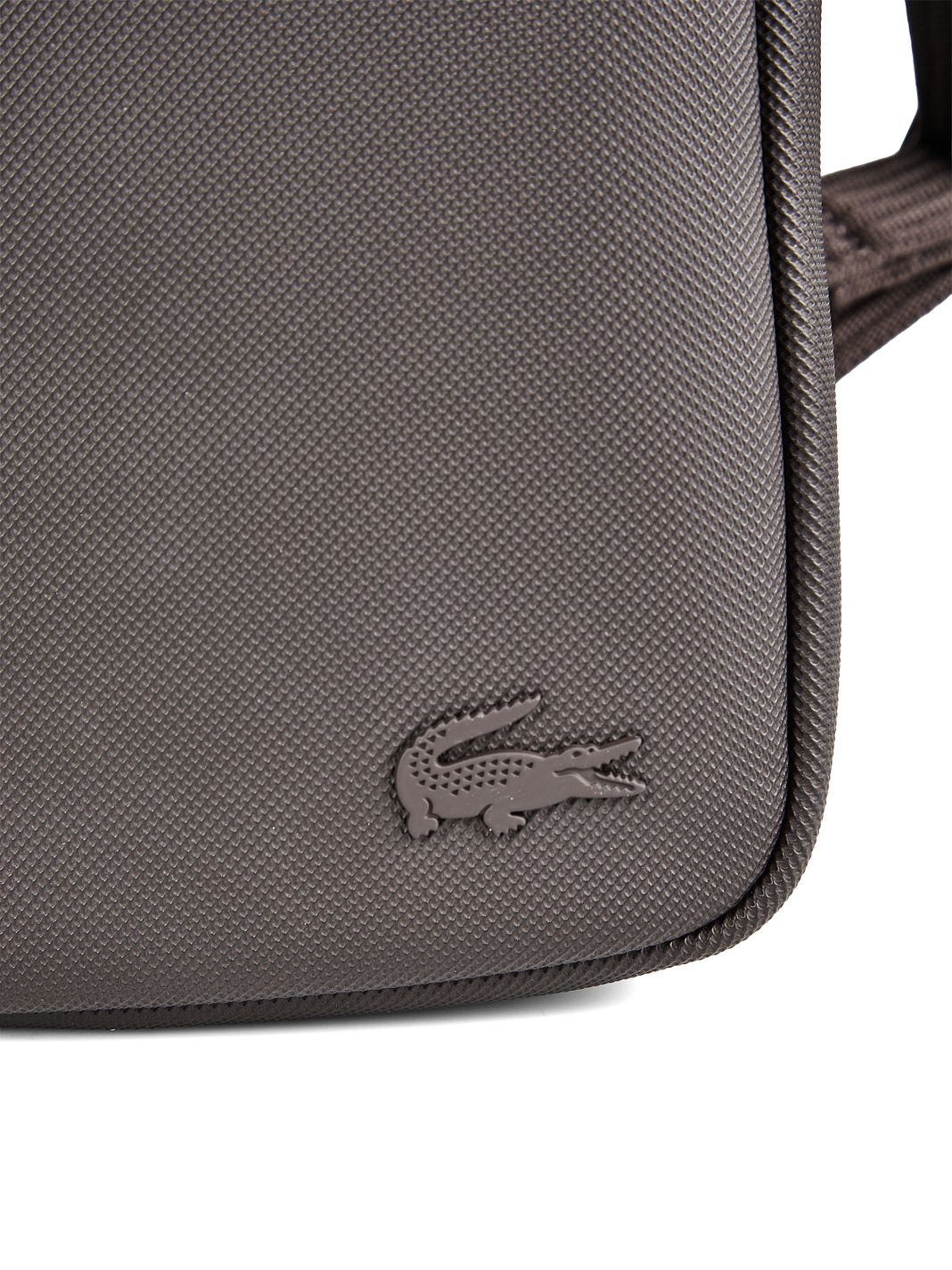 Lacoste Core Essentials Men S Classic Crossbody taske 15 cm Lacoste Core Essentials Men S Classic Crossbody taske 15 cm