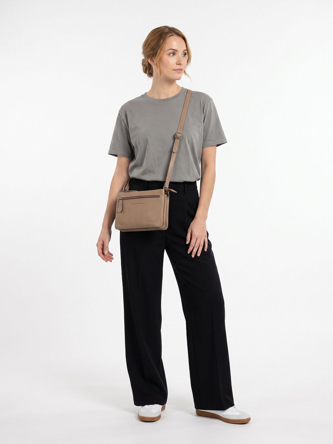 The Chesterfield Brand Brisa Crossbody-väska Läder 22.5 cm The Chesterfield Brand Brisa Crossbody-väska Läder 22.5 cm