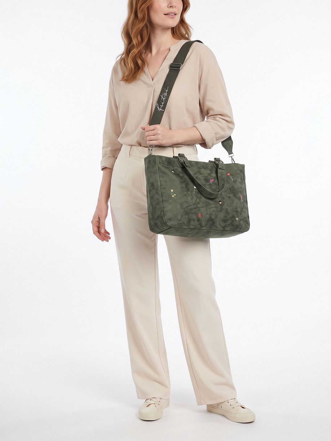 Fritzi aus Preußen Izzy Vintage Limited Embro Bloom Borsa a spalla 42 cm Fritzi aus Preußen Izzy Vintage Limited Embro Bloom Borsa a spalla 42 cm