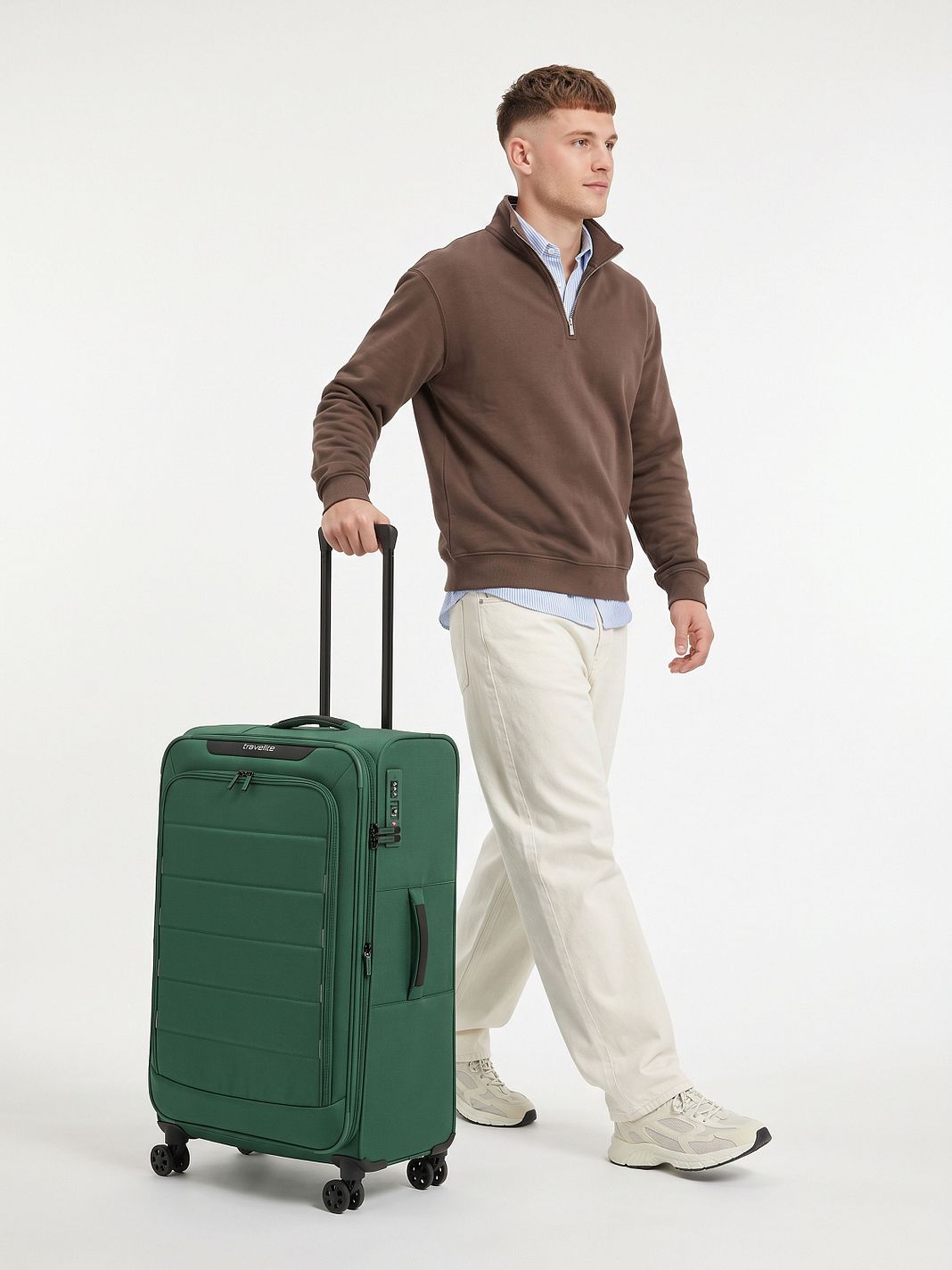 Travelite Skaii 4-pyöräinen vetolaukku L 78 cm Laajennettava Travelite Skaii 4-pyöräinen vetolaukku L 78 cm Laajennettava
