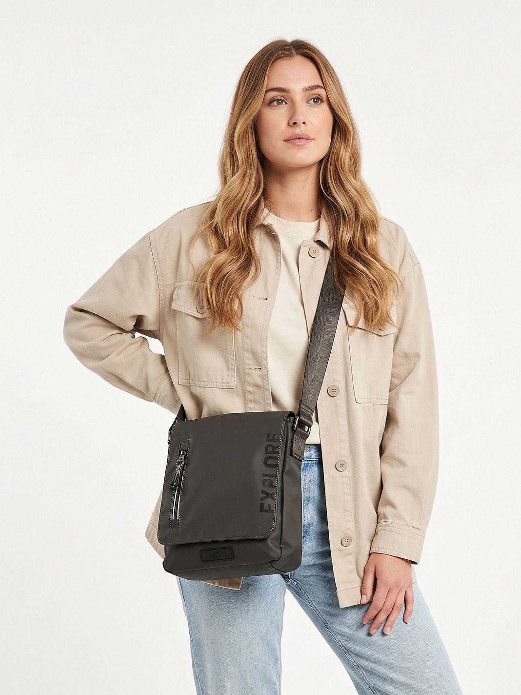 camel active Explore Borsa a tracolla M 26 cm camel active Explore Borsa a tracolla M 26 cm
