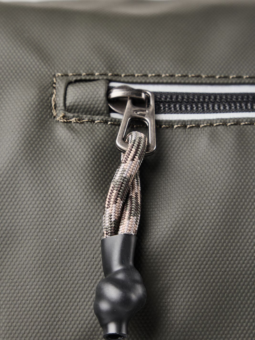 camel active Explore Messengertaske 38.5 cm Laptoprum