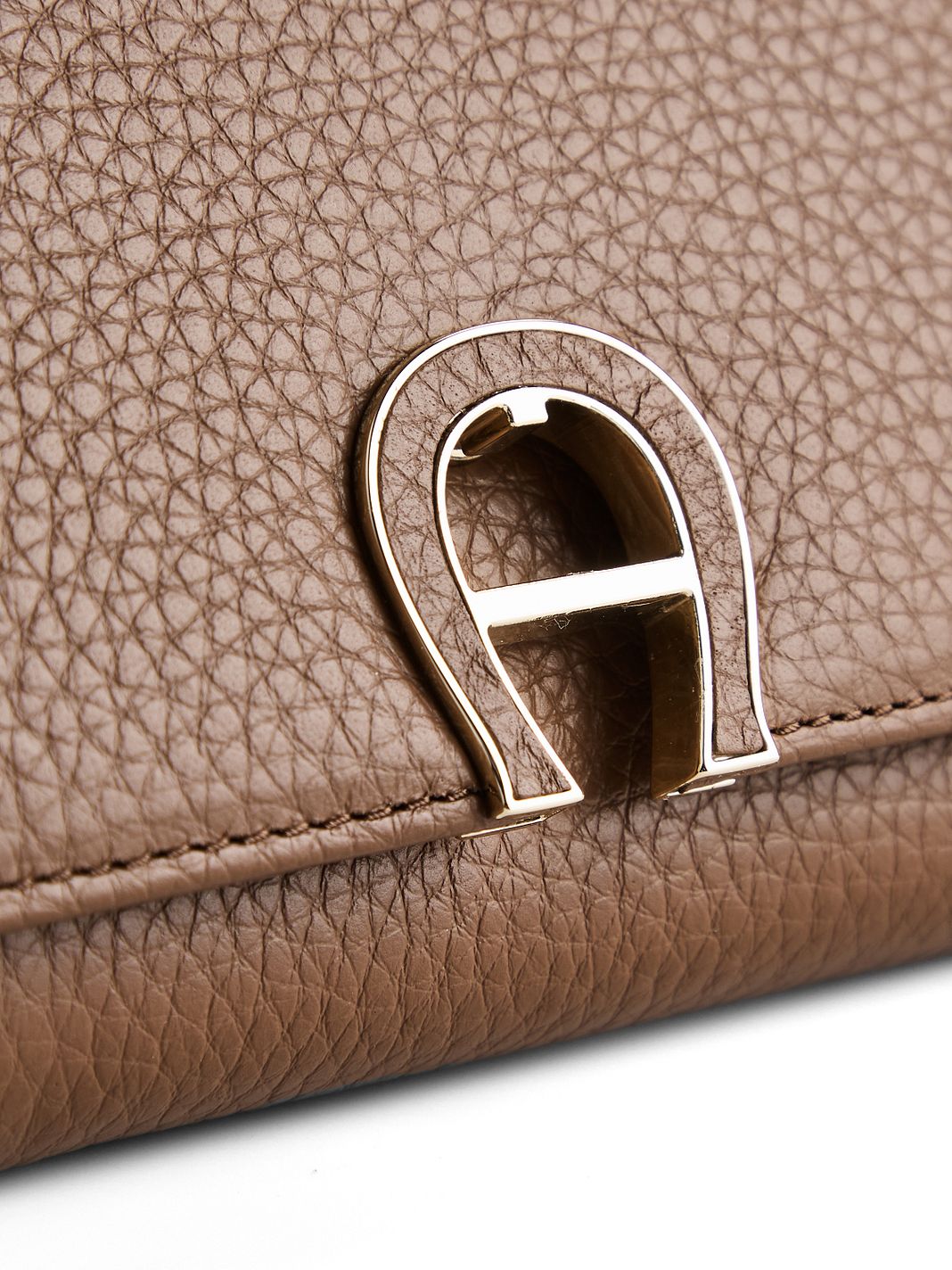 AIGNER Fashion Portafoglio Protezione RFID Vera Pelle 12.5 cm AIGNER Fashion Portafoglio Protezione RFID Vera Pelle 12.5 cm