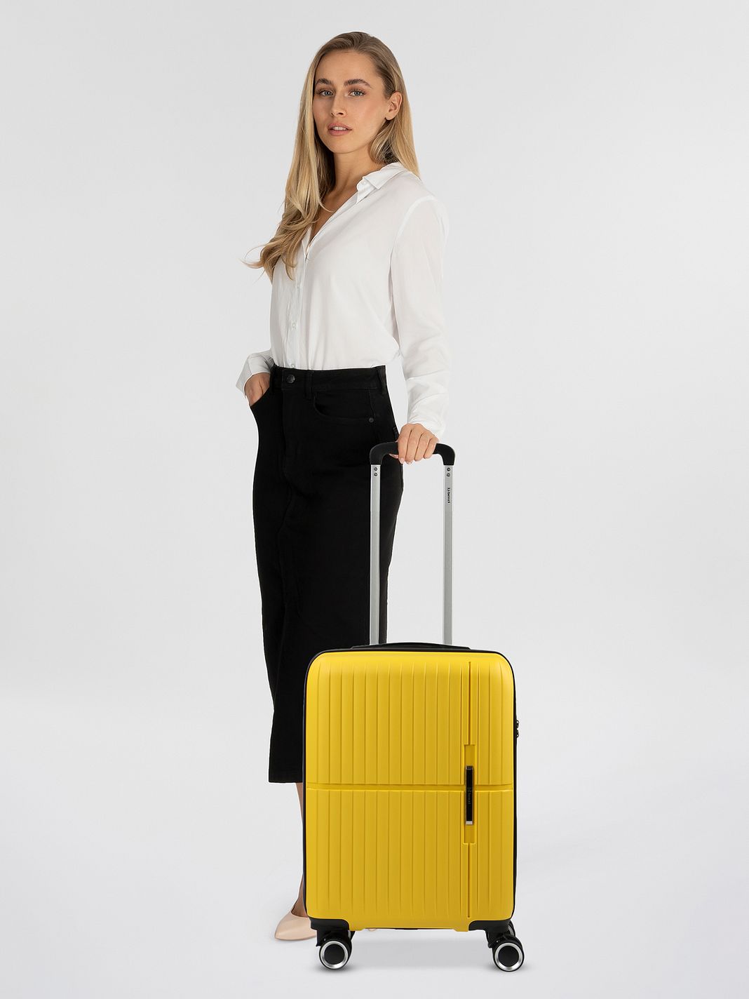 Benzi 5754 4-hjulig Kabinväska 55 cm Benzi 5754 4-hjulig Kabinväska 55 cm