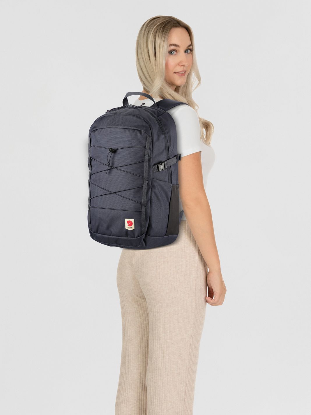 Fjällräven Skule 24 Denní batoh 47 cm Kapsa na notebook Fjällräven Skule 24 Denní batoh 47 cm Kapsa na notebook