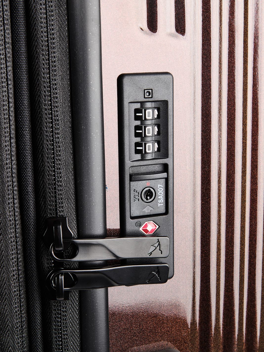 Pack Easy Flow 4 ruedas Trolley L 75 cm Con asa expansible