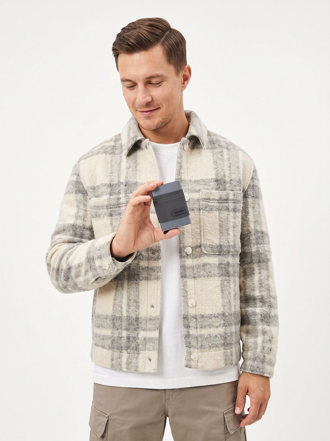 Secrid Flexwallet Pouzdro na karty RFID ochrana 10 cm