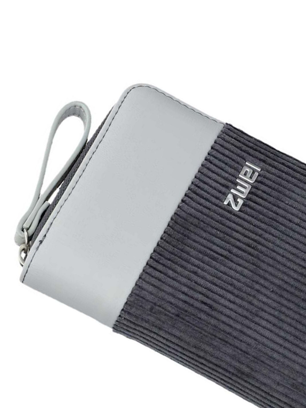 Zwei Eva Lompakko 20 cm Zwei Eva Lompakko 20 cm
