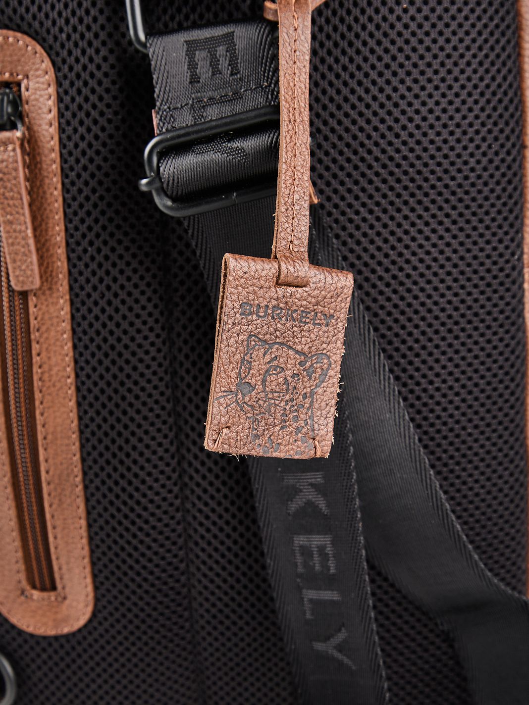 Burkely Minimal Mason Vera Pelle 23 cm Burkely Minimal Mason Vera Pelle 23 cm